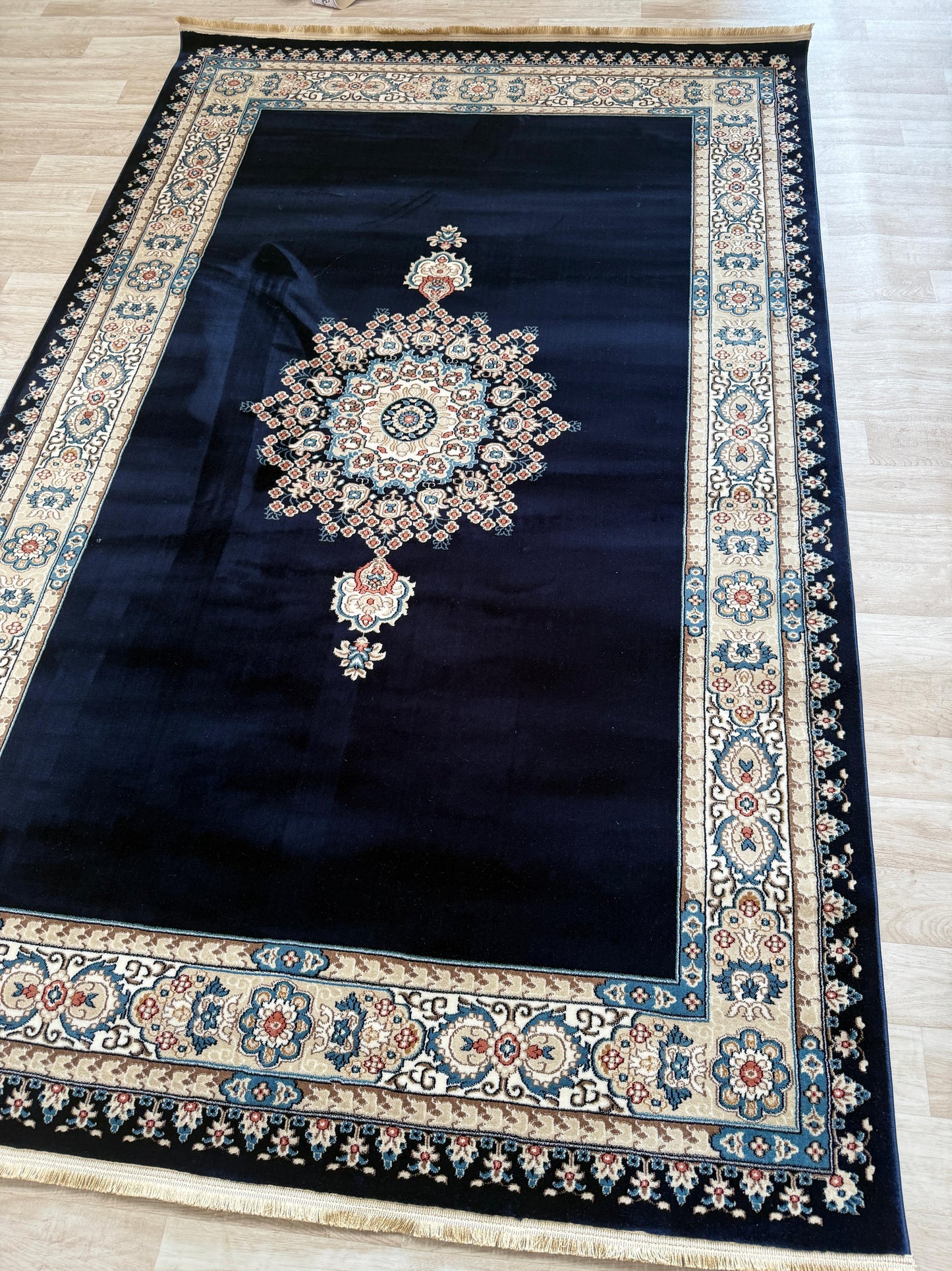 Mistral Persian Style Collection - Traditional Living Room Rug