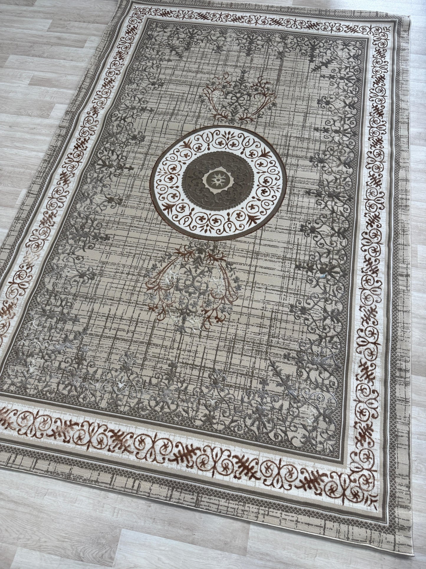 Emoji Vintage Style Shimmer Rug Collection