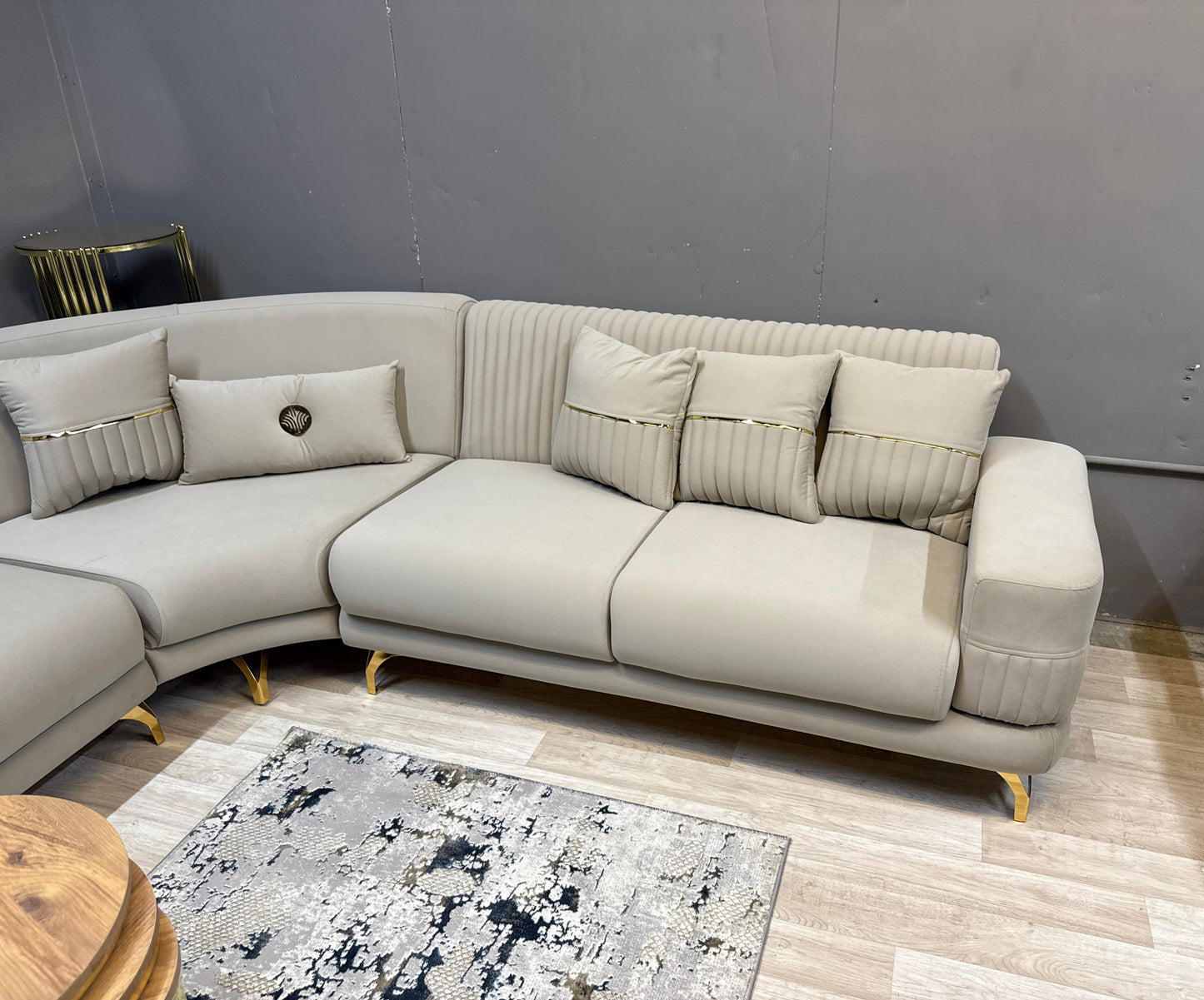 Aspendous Corner Sofa