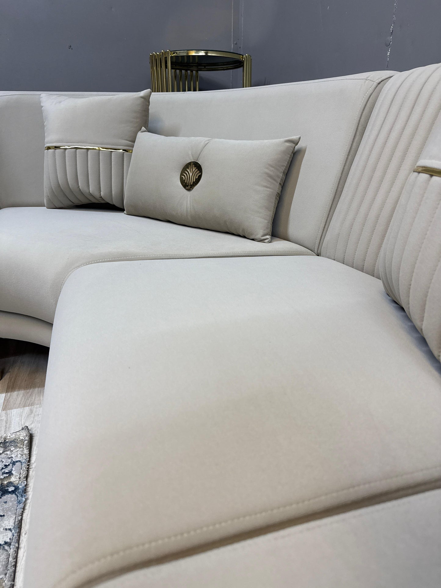 Aspendous Corner Sofa