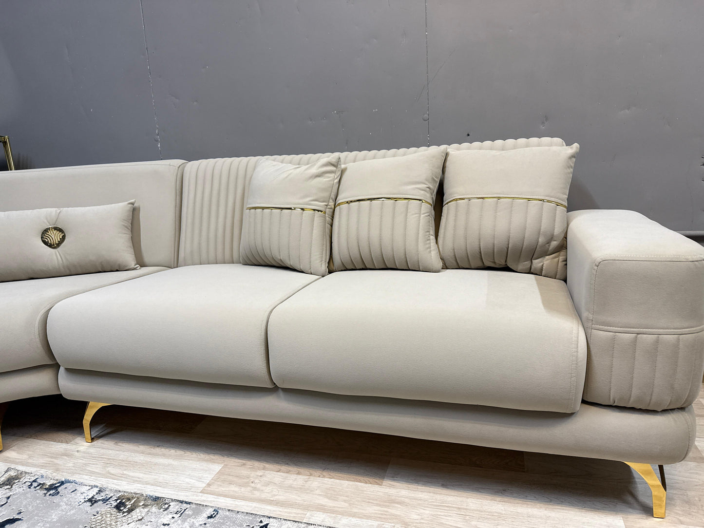 Aspendous Corner Sofa