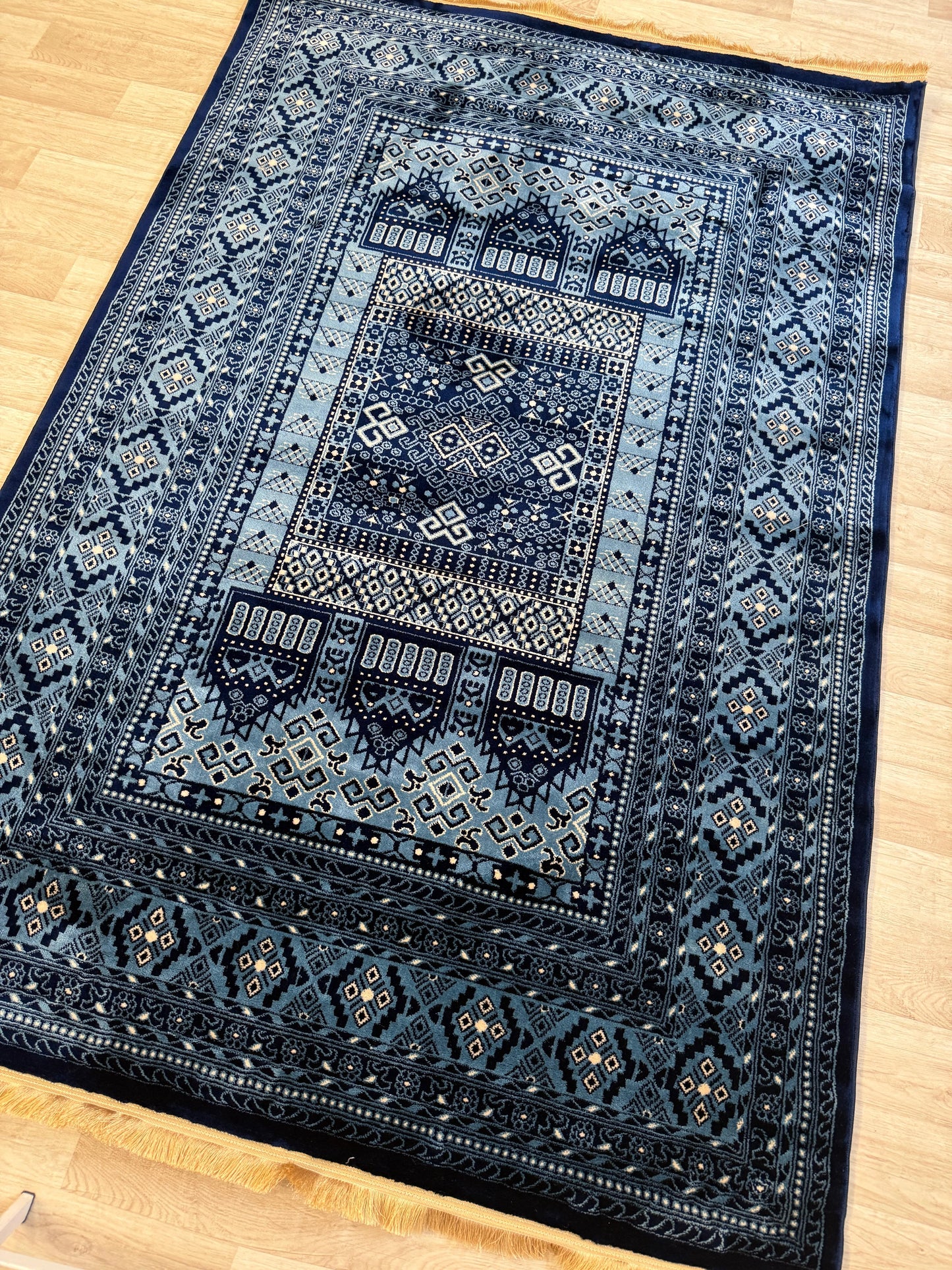 Tebriz Traditional Design - Living Room Area Rug