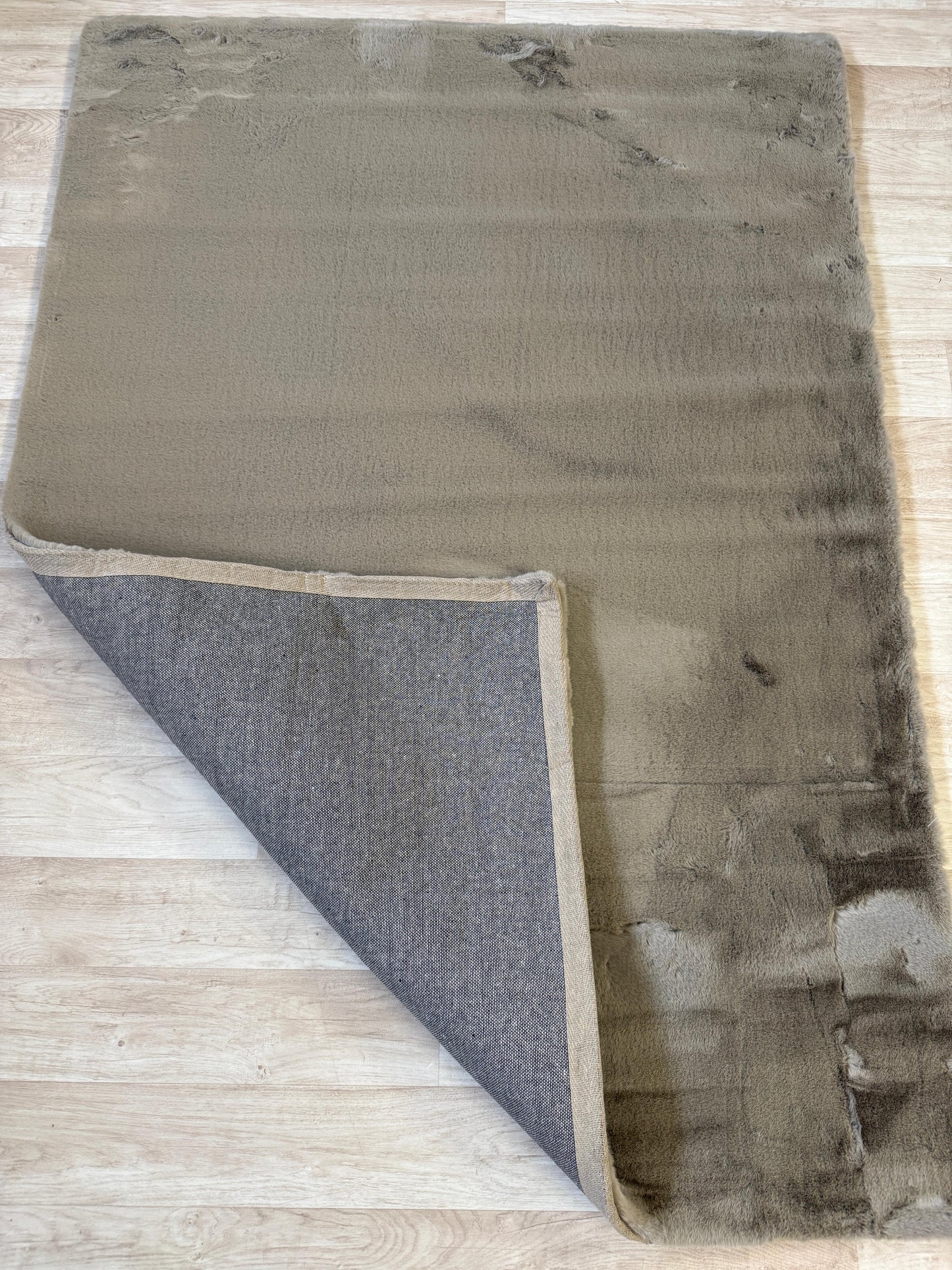 Luxury Faux Fur Taupe Rug