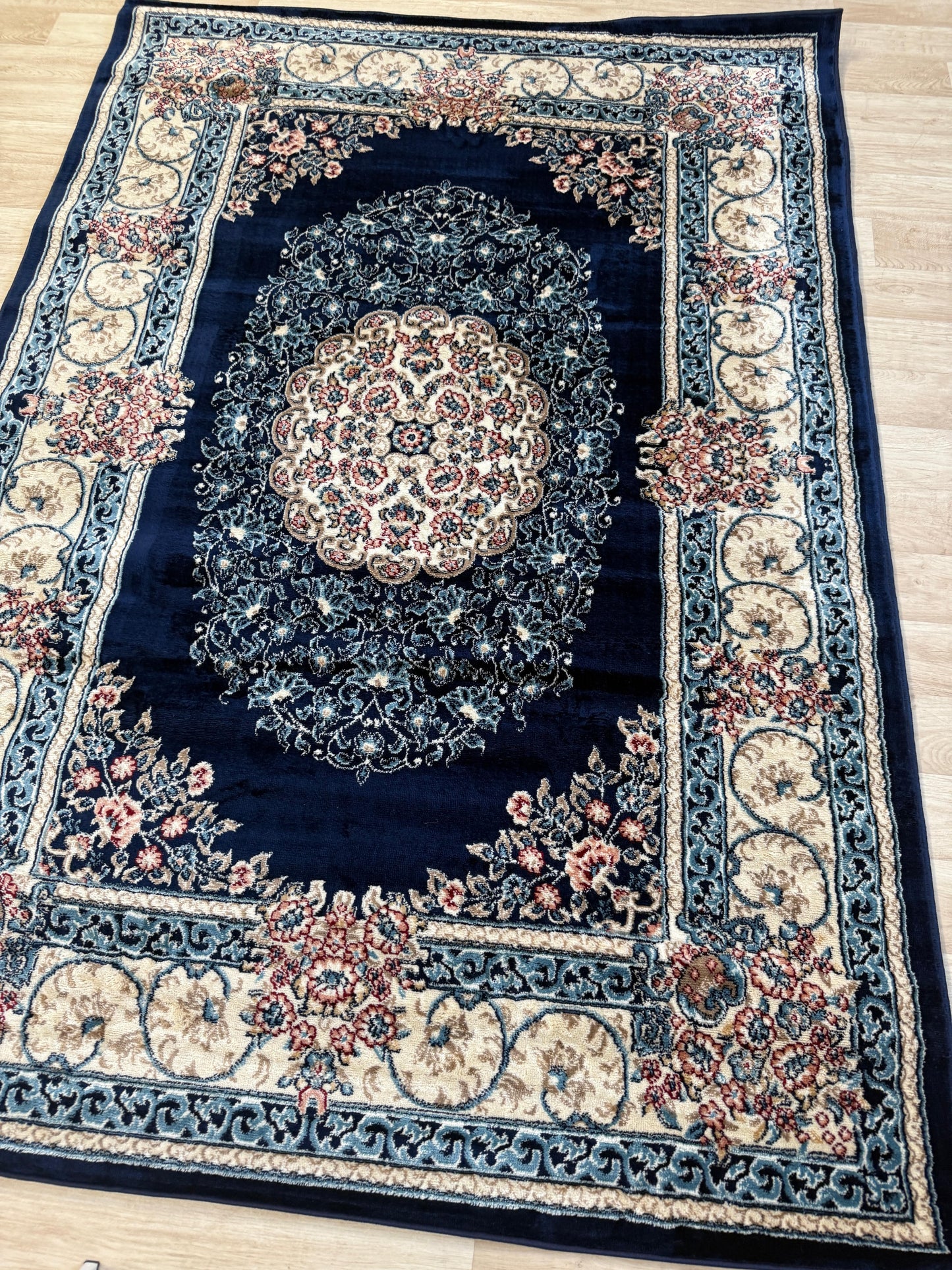 Dima Vintage Design Living Room Area Rug - Stylish & Available in 6 Colors