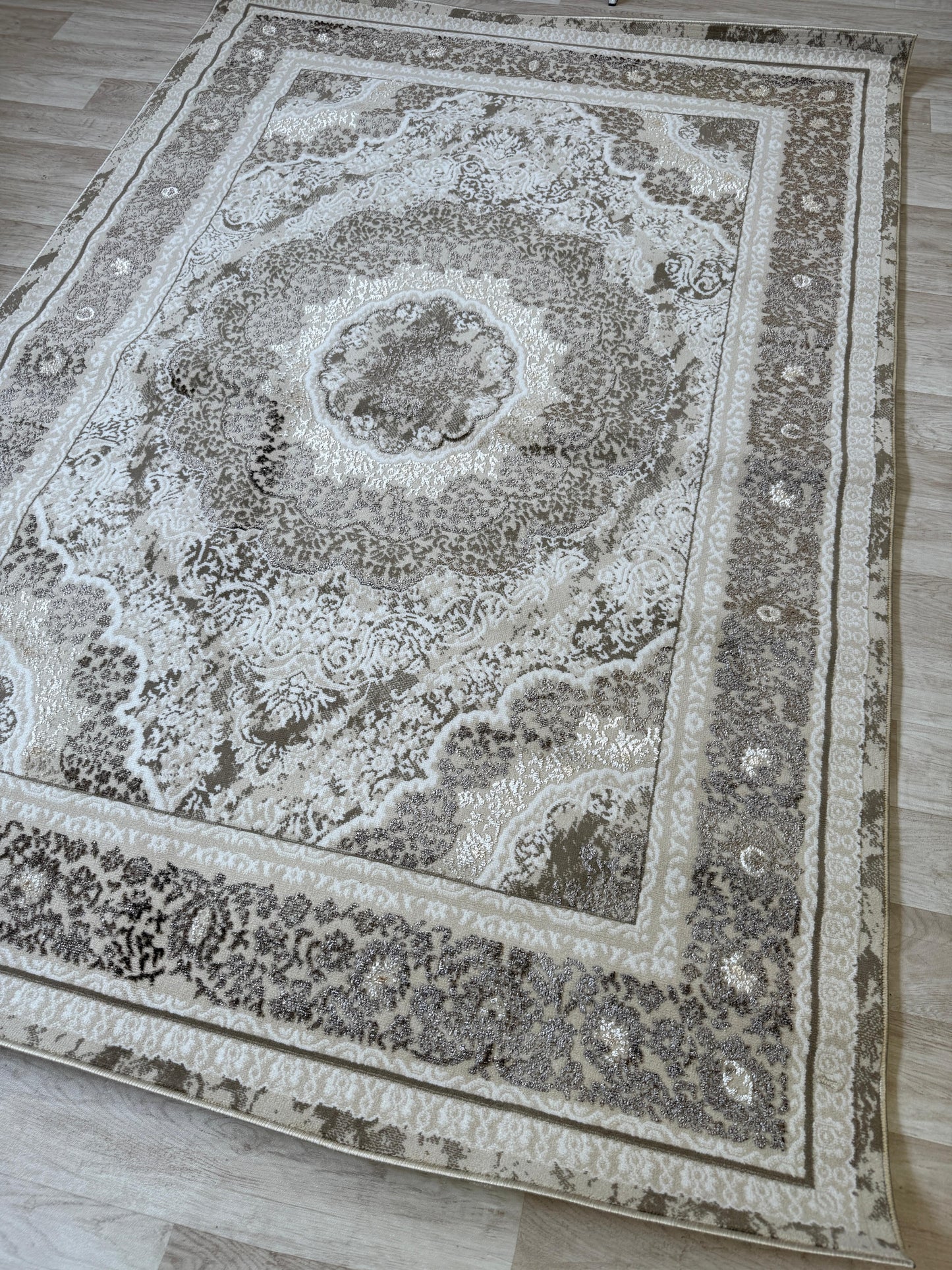 Emoji Shimmer Rug - Oriental Style Living Room Area Rug
