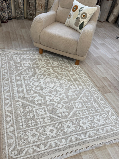 Vintage Medallion Machine Washable Rug